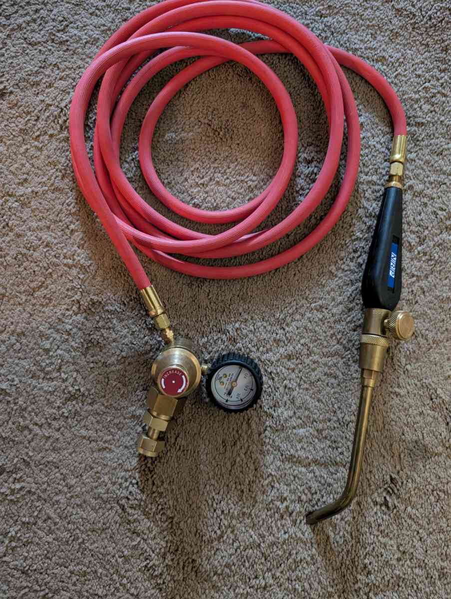 BRAND NEW GOSS Acetylene Torch Kit  Regulator Gauge 12ft Hos - Bennett, North Carolina - FleaMarketBay