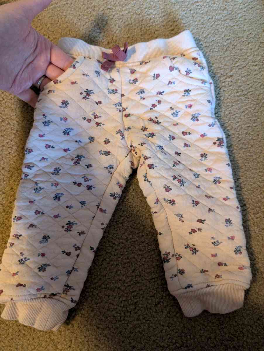 Baby quilted outfit - Savannah, Georgia - FleaMarketBay