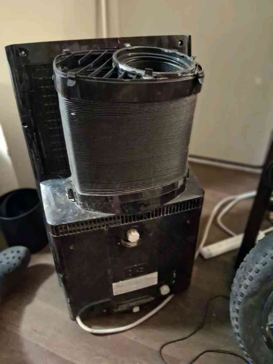 midea portable air conditioner on wheels - Glendale, Arizona - FleaMarketBay