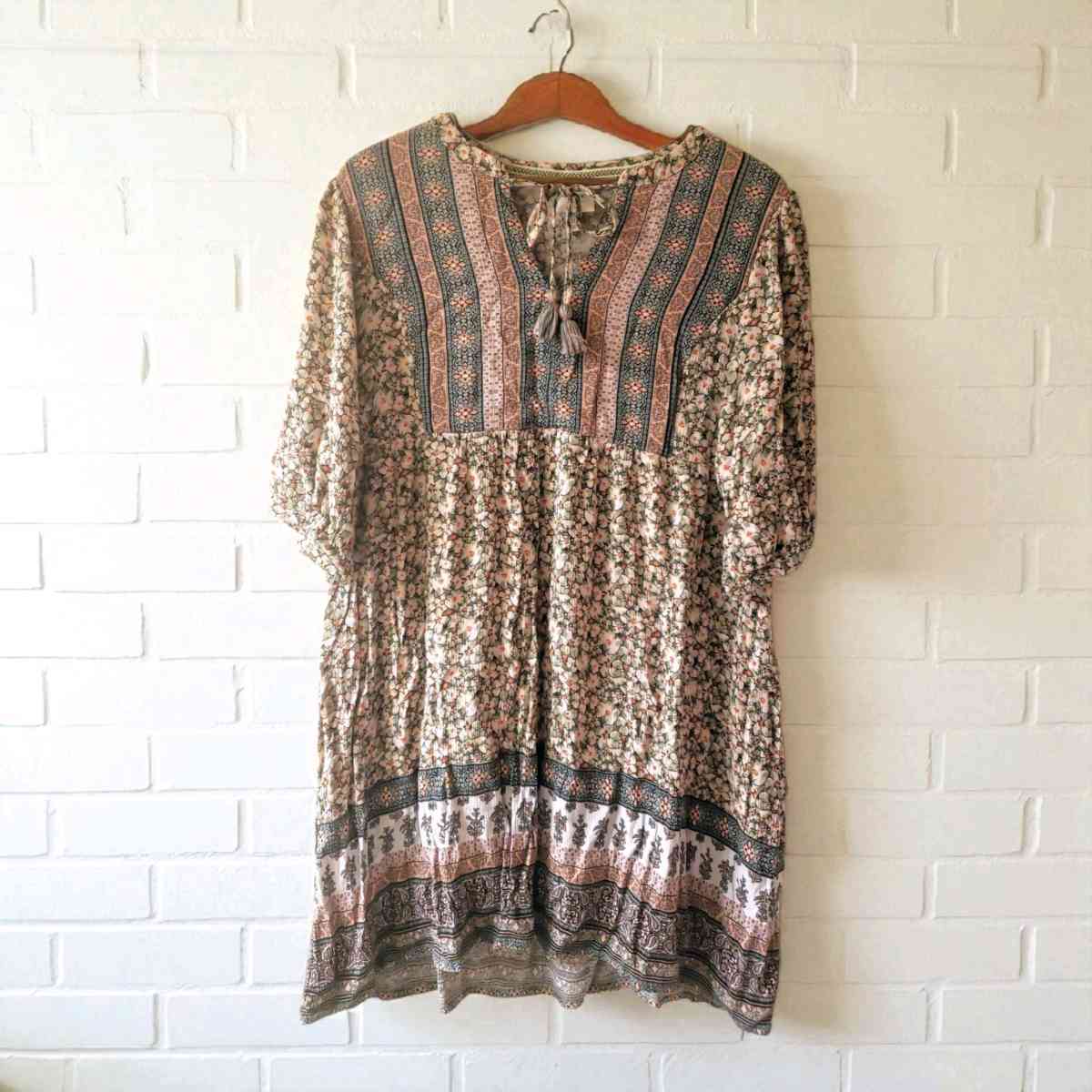 Boho floral mini dress with tie front and elastic waistband - Herriman, Utah