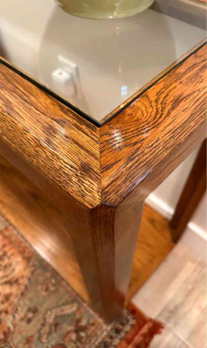 Sherrill Furniture Brand Solid Wood Glass Hallway Consul - Palm Beach, Florida - FleaMarketBay