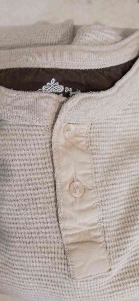 Mens Long Sleeve Waffle Dress Shirt Large - Dane, Wisconsin - FleaMarketBay