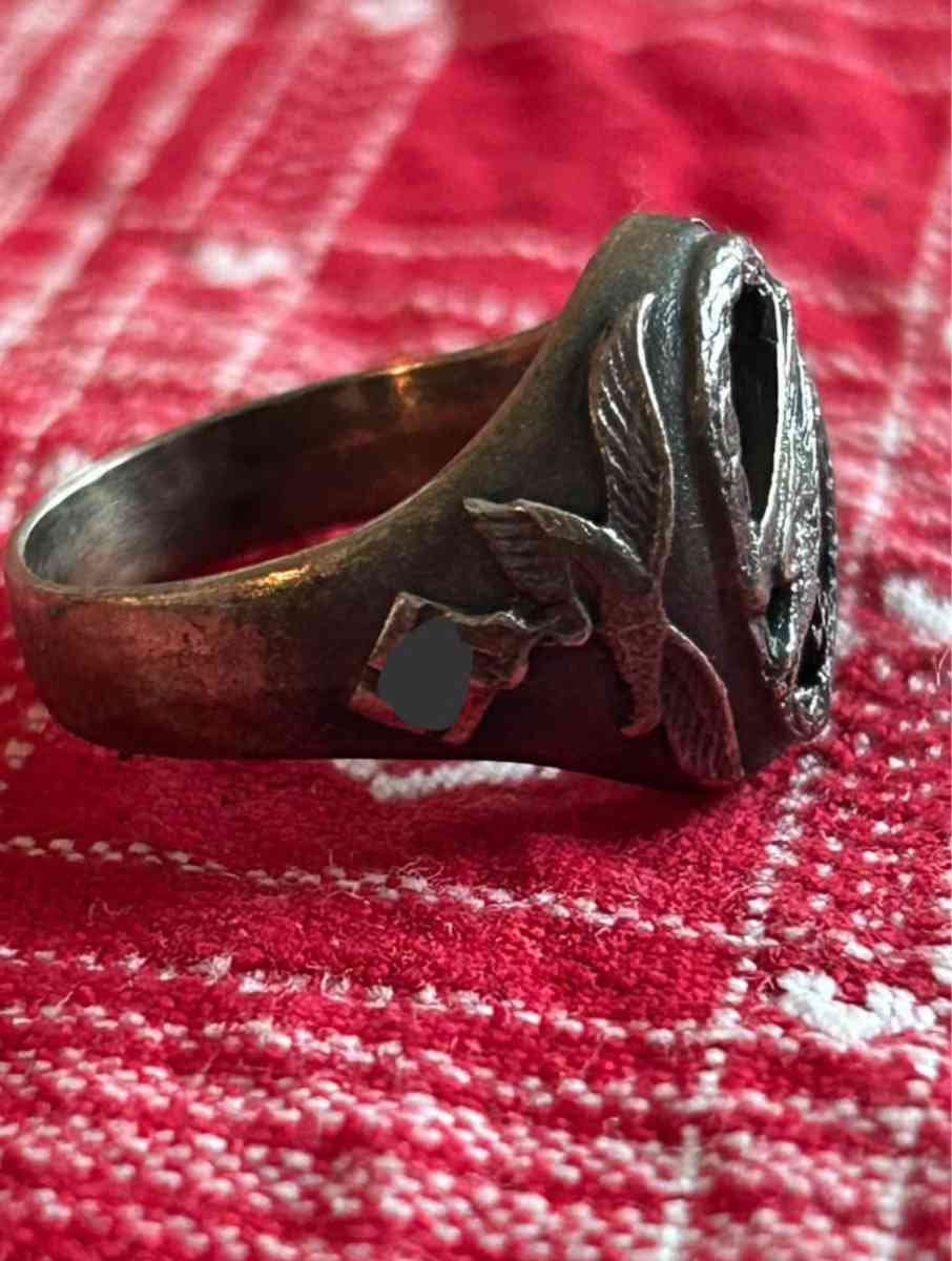 GERMAN PARATROOPER RING - Alicia, Arkansas - FleaMarketBay