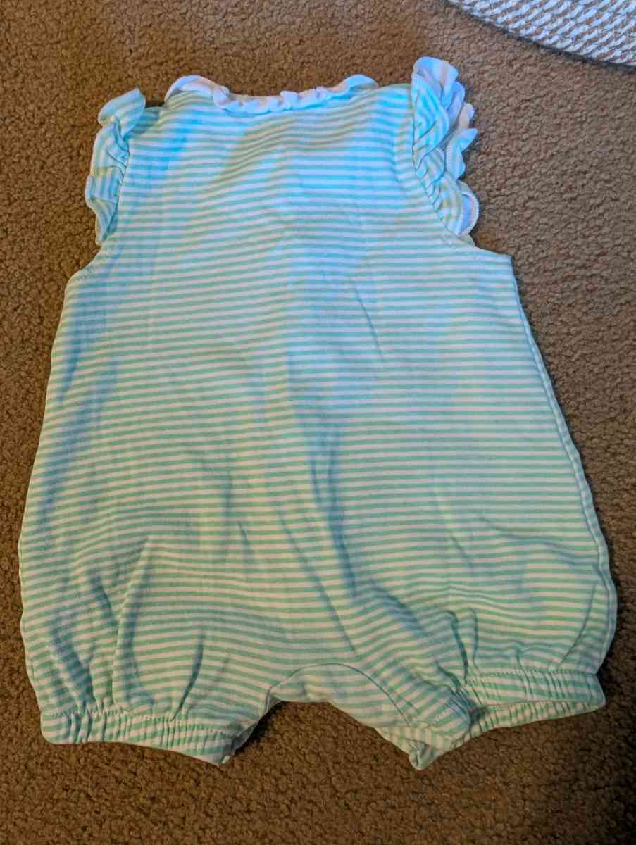 Baby Romper with a whale - Savannah, Georgia - FleaMarketBay