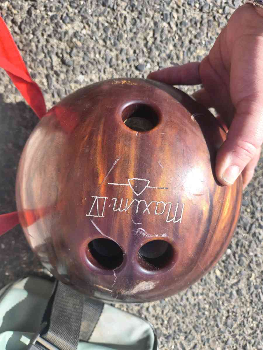 Ball bowling - Cherry Hill, New Jersey - FleaMarketBay