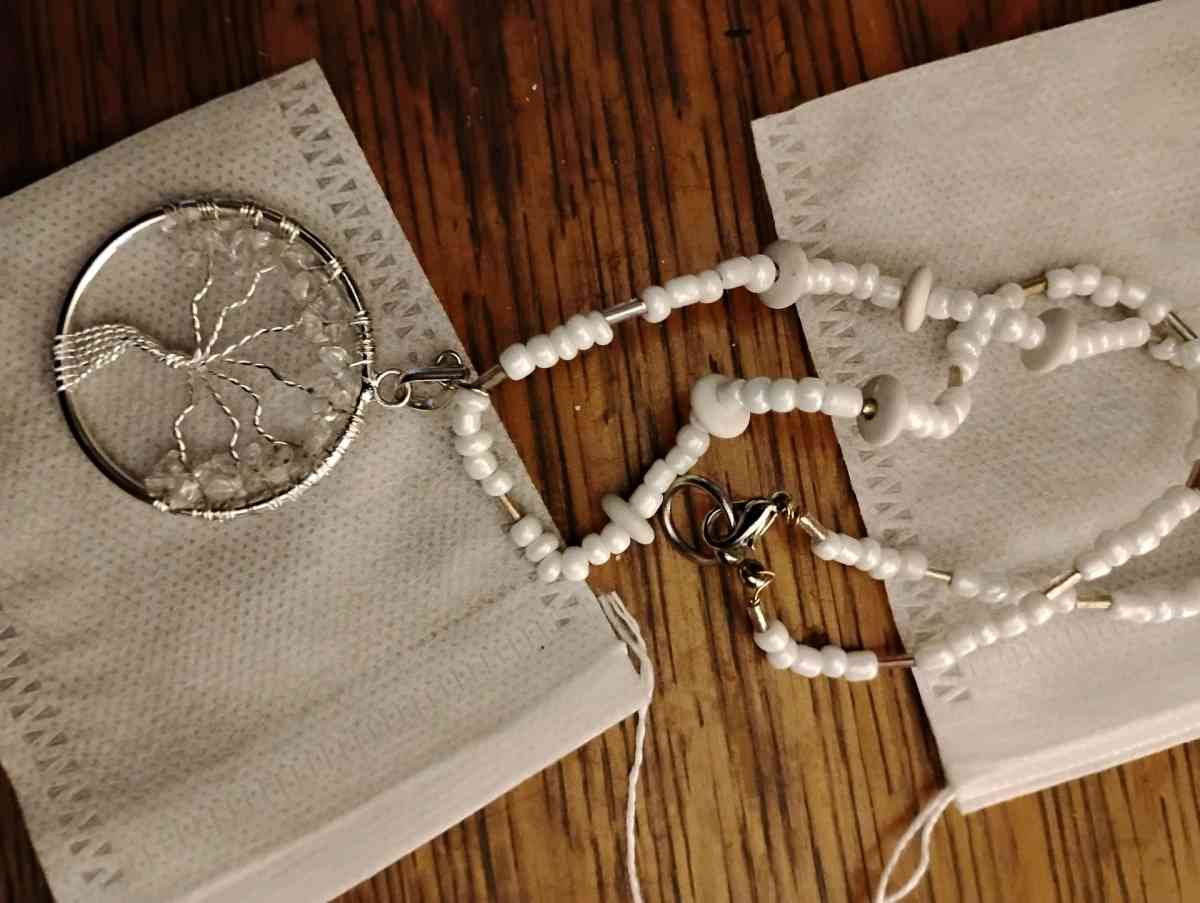 Necklaces beaded - Lexington, Kentucky - FleaMarketBay