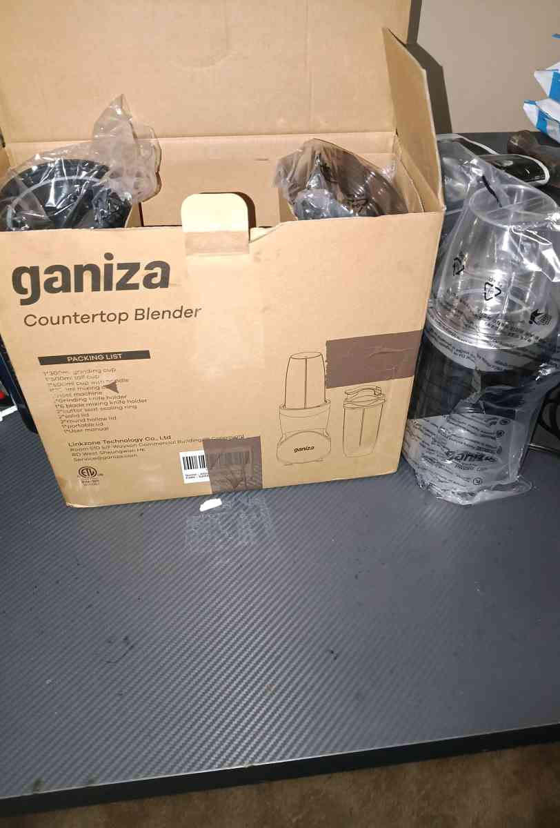 Ganiza Blender 900W Blenders for Shakes and Smoothies - Hampton, Virginia
