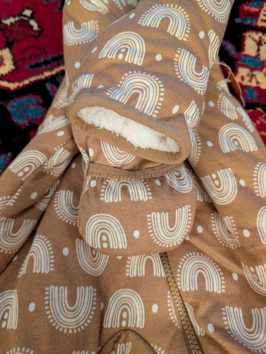 Baby pram suit - Savannah, Georgia - FleaMarketBay