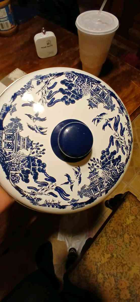 vintage blue willow skillet - Jacksonville, Arkansas