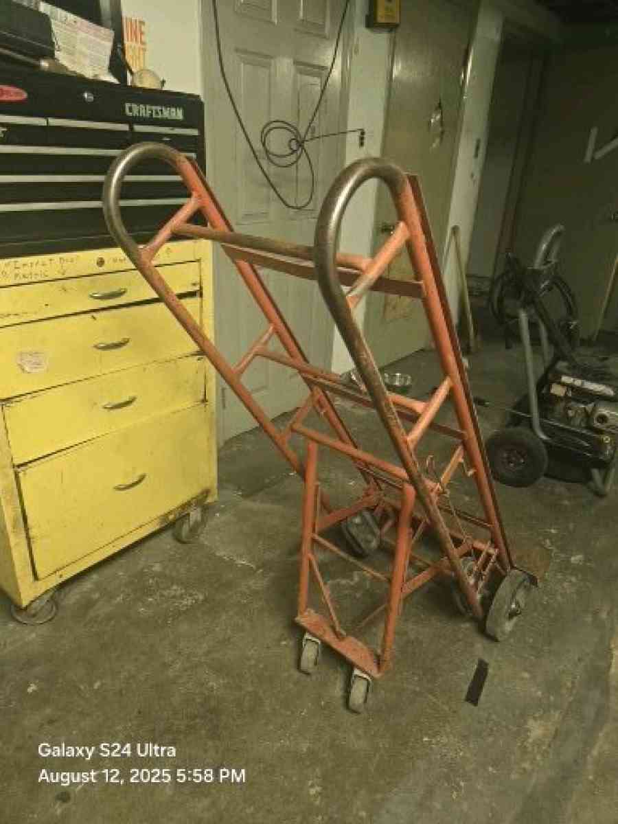 Escort Appliance Utiliy Hand Truck - Pittston, Pennsylvania - FleaMarketBay