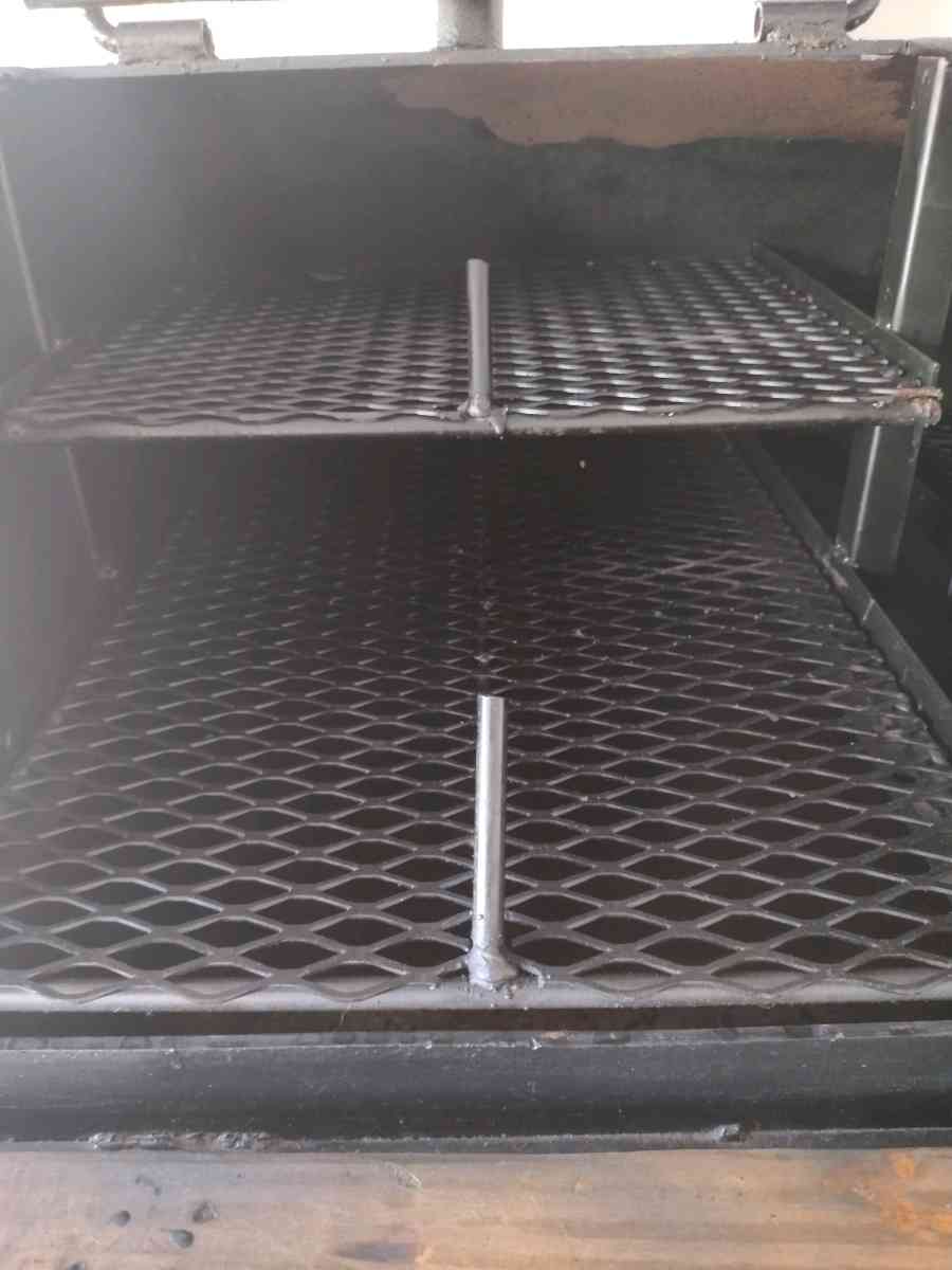 barbecue trailer - Houston, Texas - FleaMarketBay