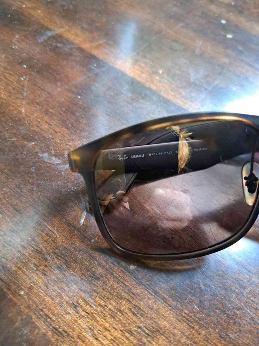 RayBan Sunglasses - Newark, Delaware - FleaMarketBay