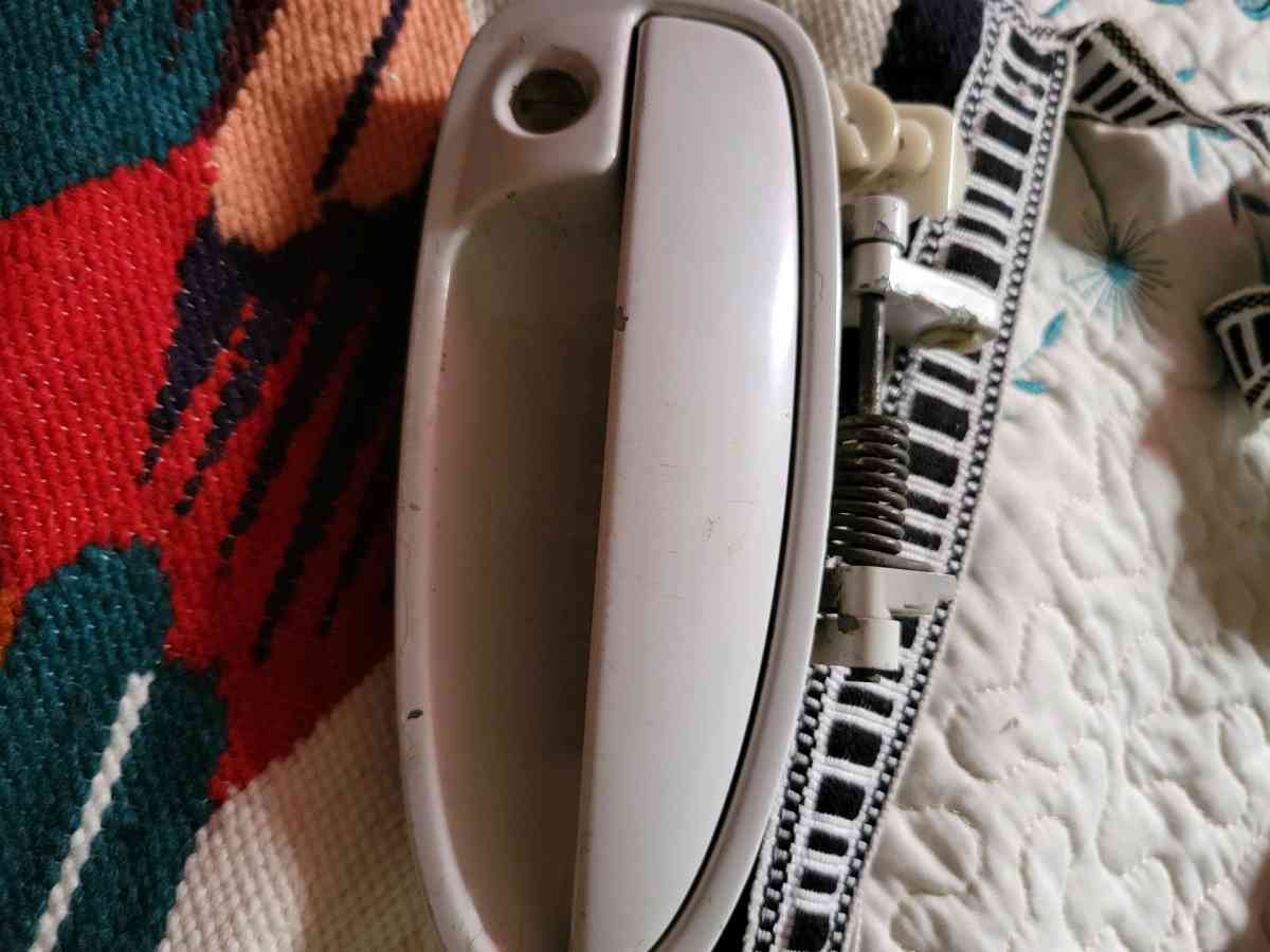 95 2000 Acura integra Passenger doorHandle - Santa Ana, California