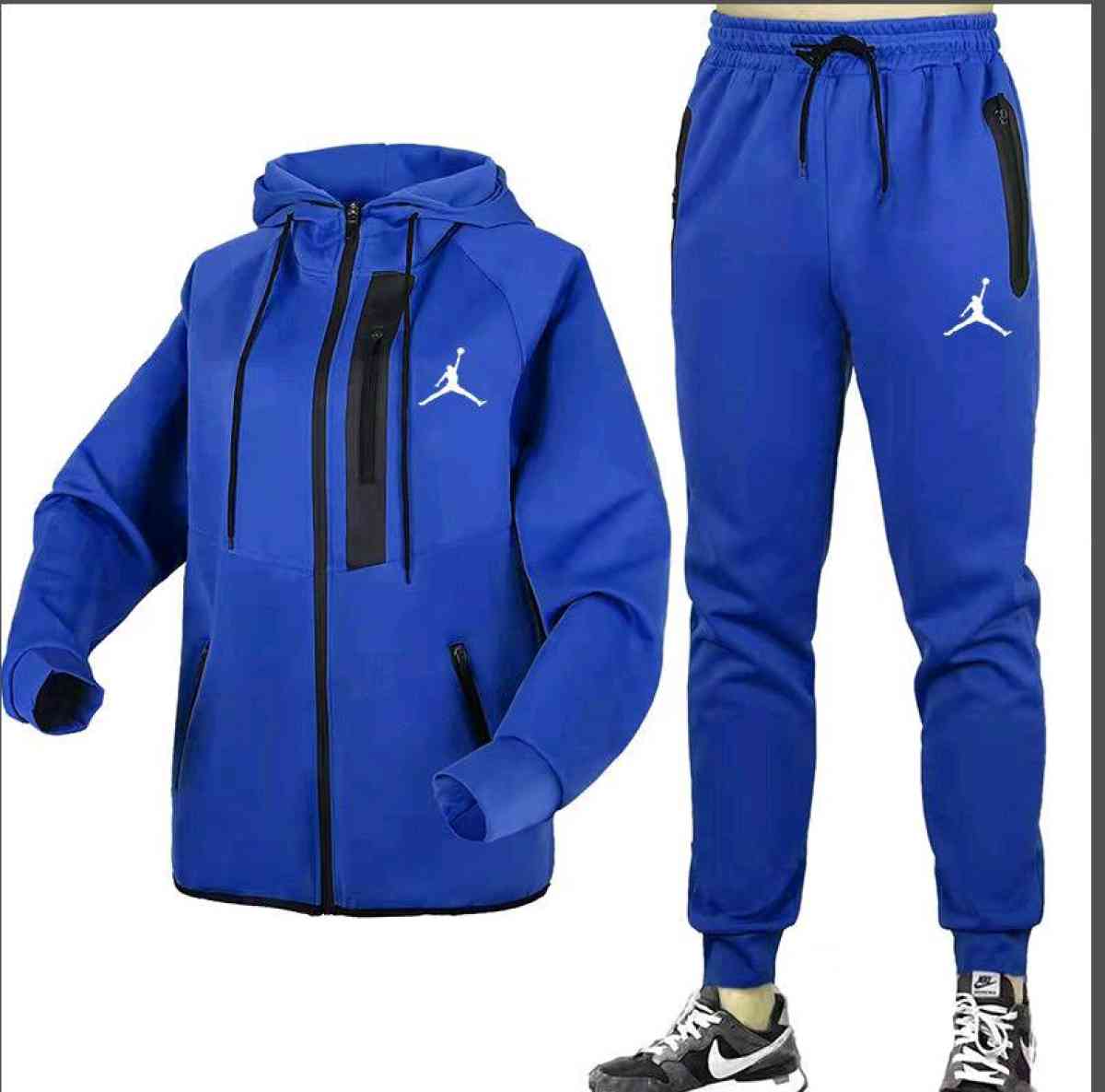 jumpsuit size XL - Sacramento, California - FleaMarketBay