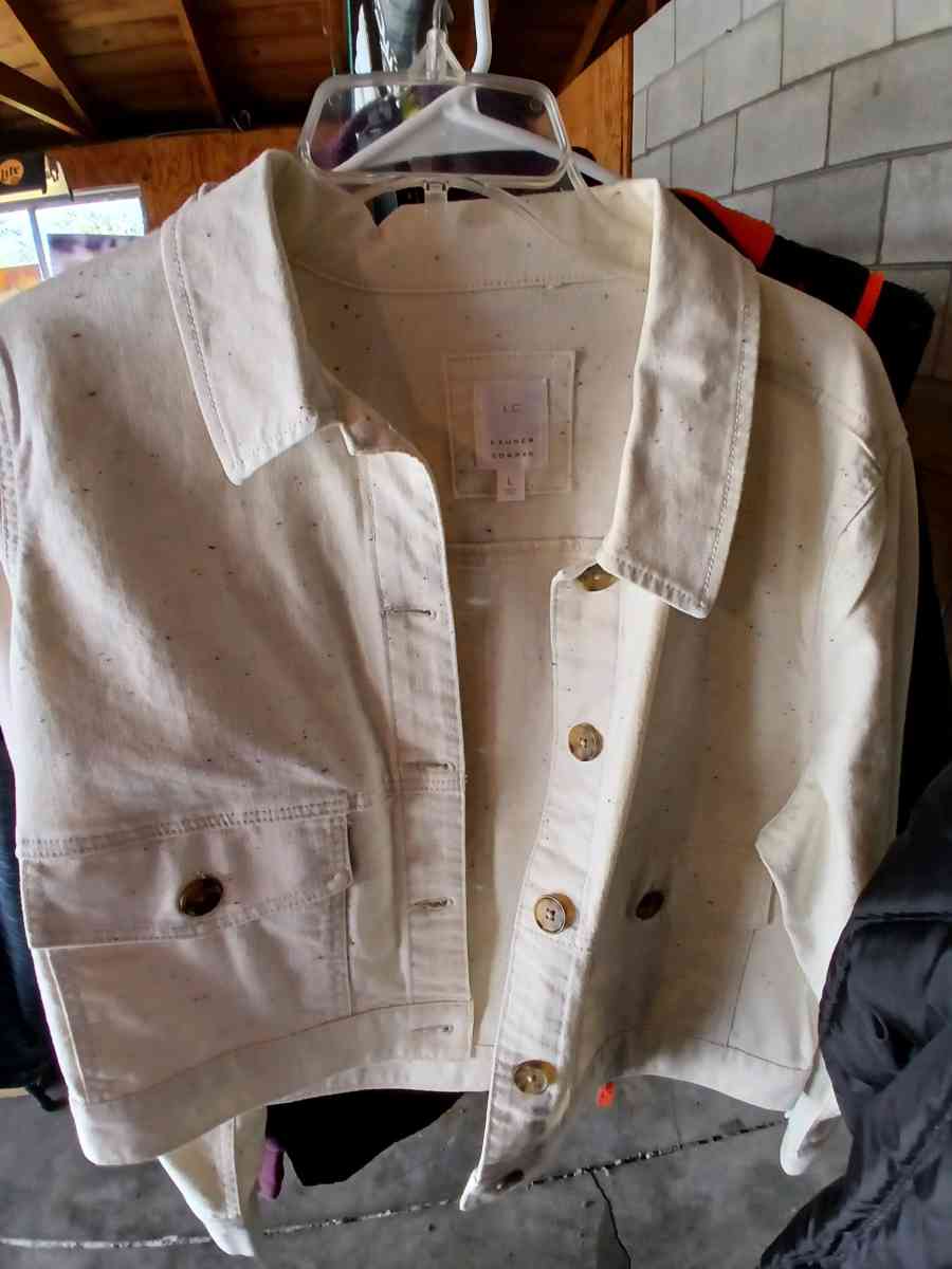 Open House and Garage sale items all must go - Louisville, Kentucky - FleaMarketBay