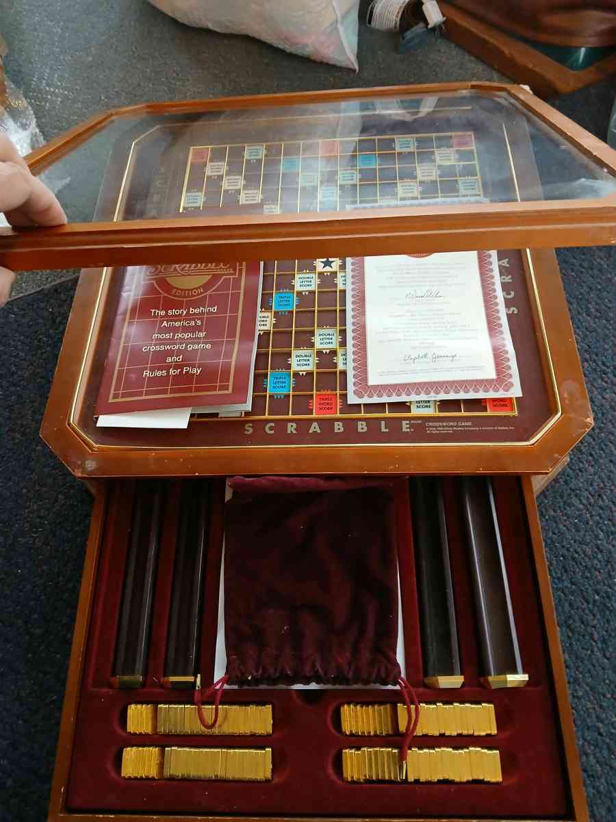 Hugh lot of professional Art Supplies - Louisville, Kentucky - FleaMarketBay