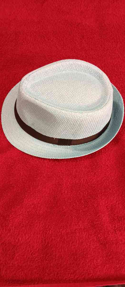 Beach Hat - San Antonio, Texas - FleaMarketBay