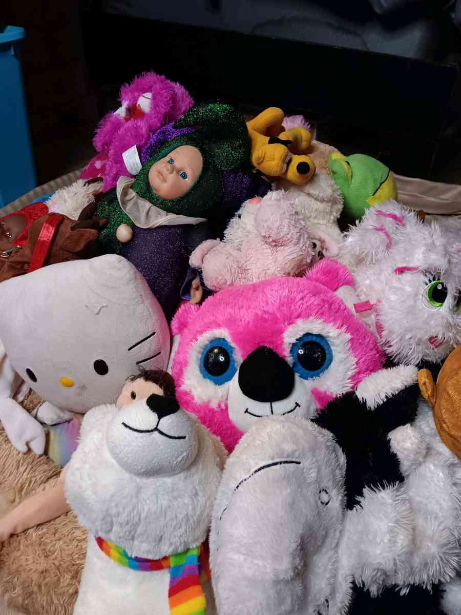 Stuff Animals - Mobile, Alabama - FleaMarketBay