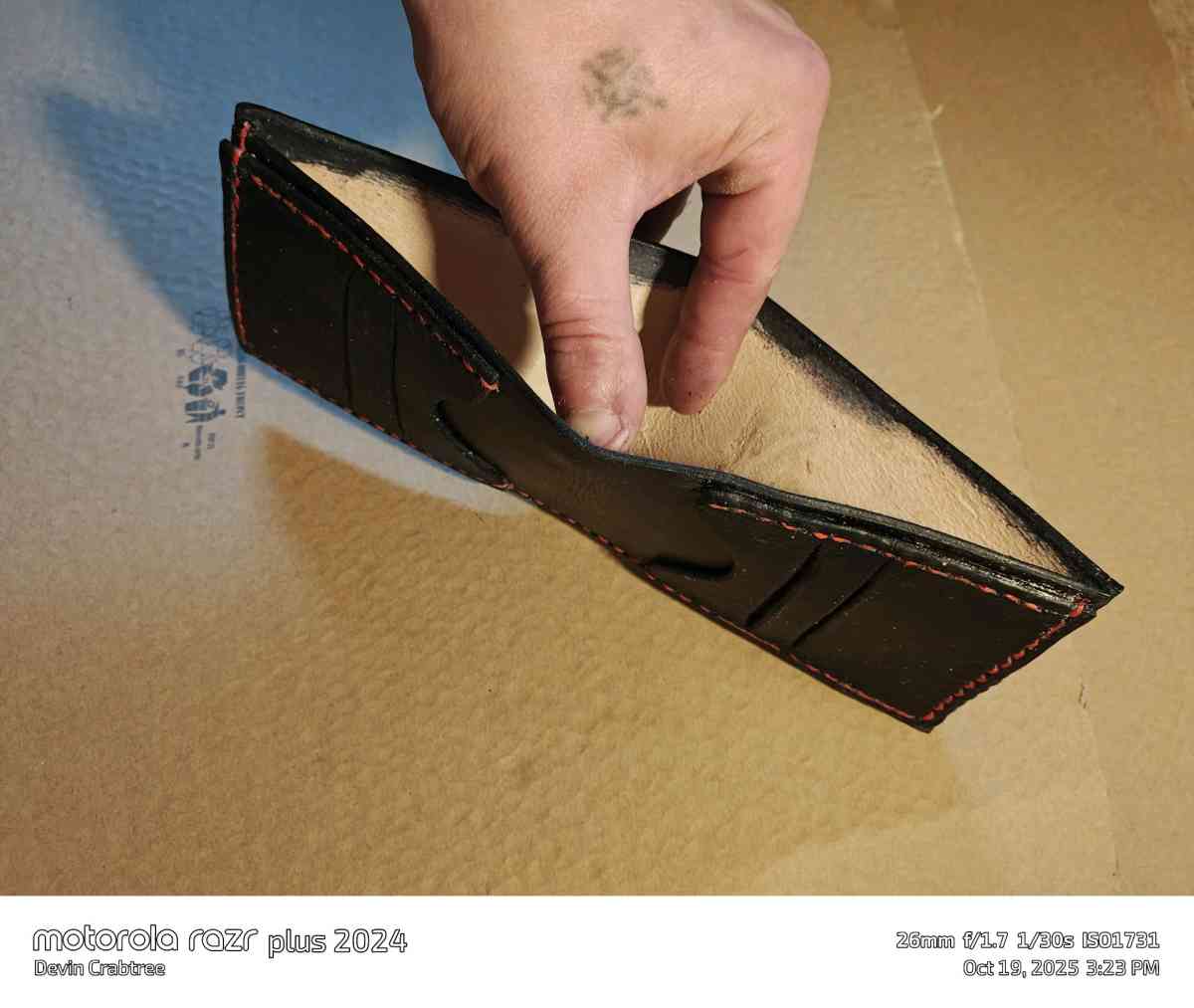 handcrafted leather wallet - Jackson, Ohio - FleaMarketBay