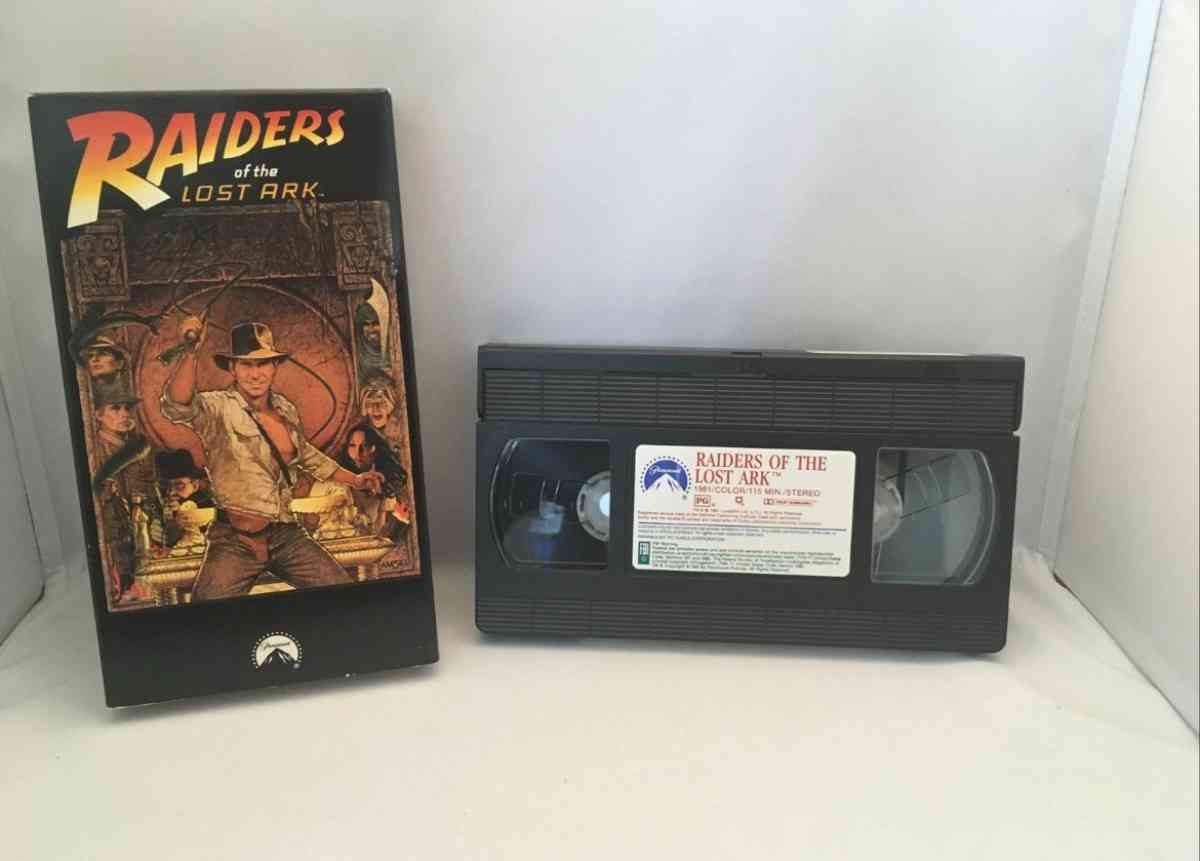 Indiana Jones VHS 3Tape BOX Set used good condition see belo - Piscataway, New Jersey - FleaMarketBay