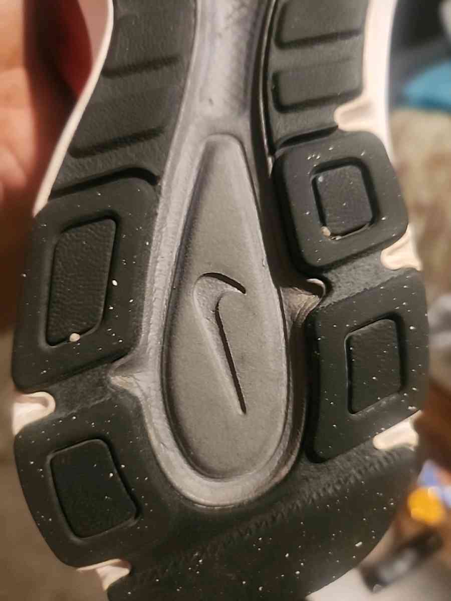 nike shoes - Mobile, Alabama - FleaMarketBay