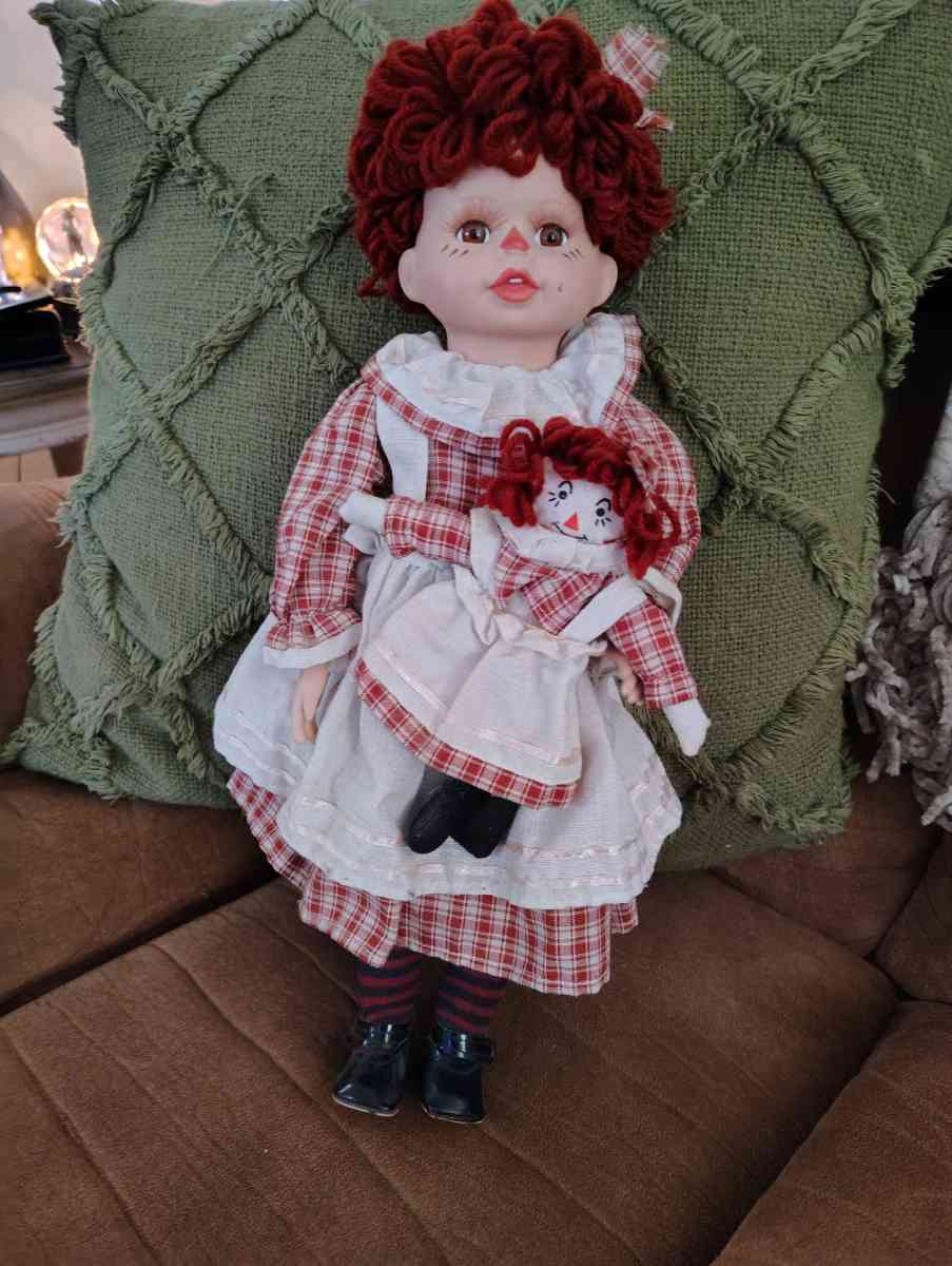 CUTE CERAMIC DOLLS - Fort Worth, Texas - FleaMarketBay