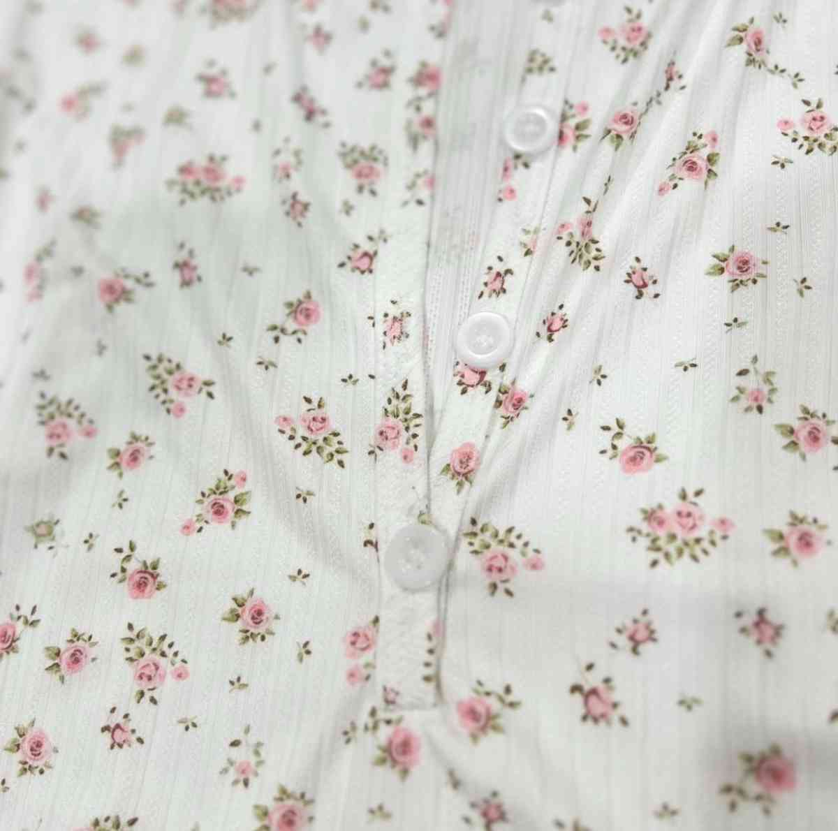 floral long sleeve romper - San Bernardino, California - FleaMarketBay