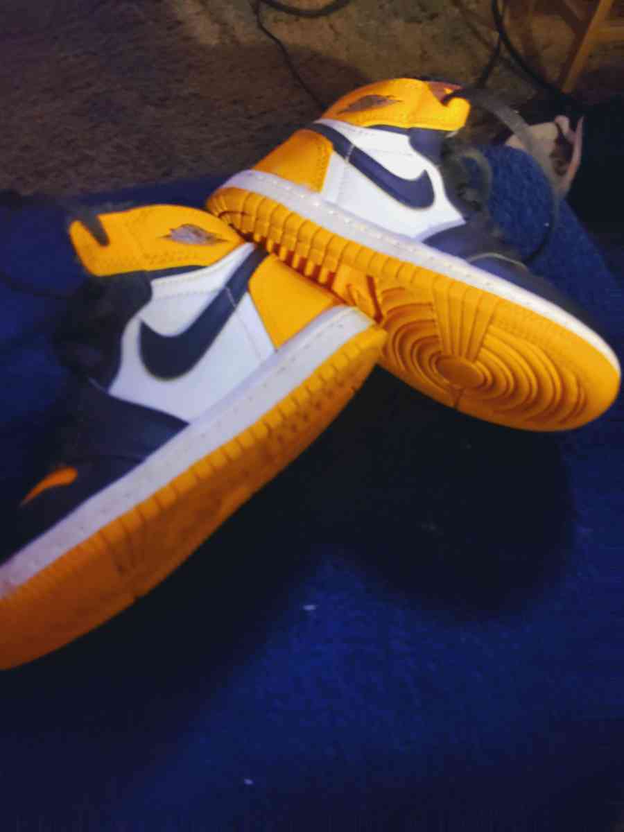 Air Jordan 1 High Retro OG Taxi Black Sail TD Deadstock Sz8 - Philadelphia, Pennsylvania - FleaMarketBay