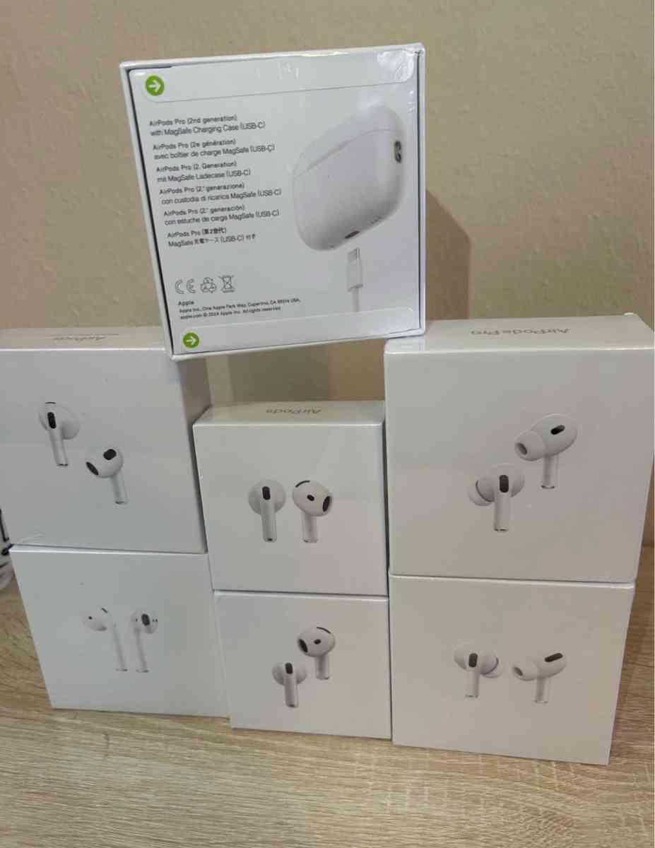 Apple AirPods - Seguin, Texas - FleaMarketBay