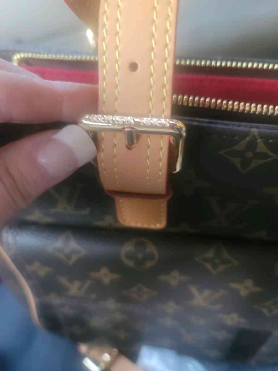 designer fashion bag - Florence, Alabama - FleaMarketBay