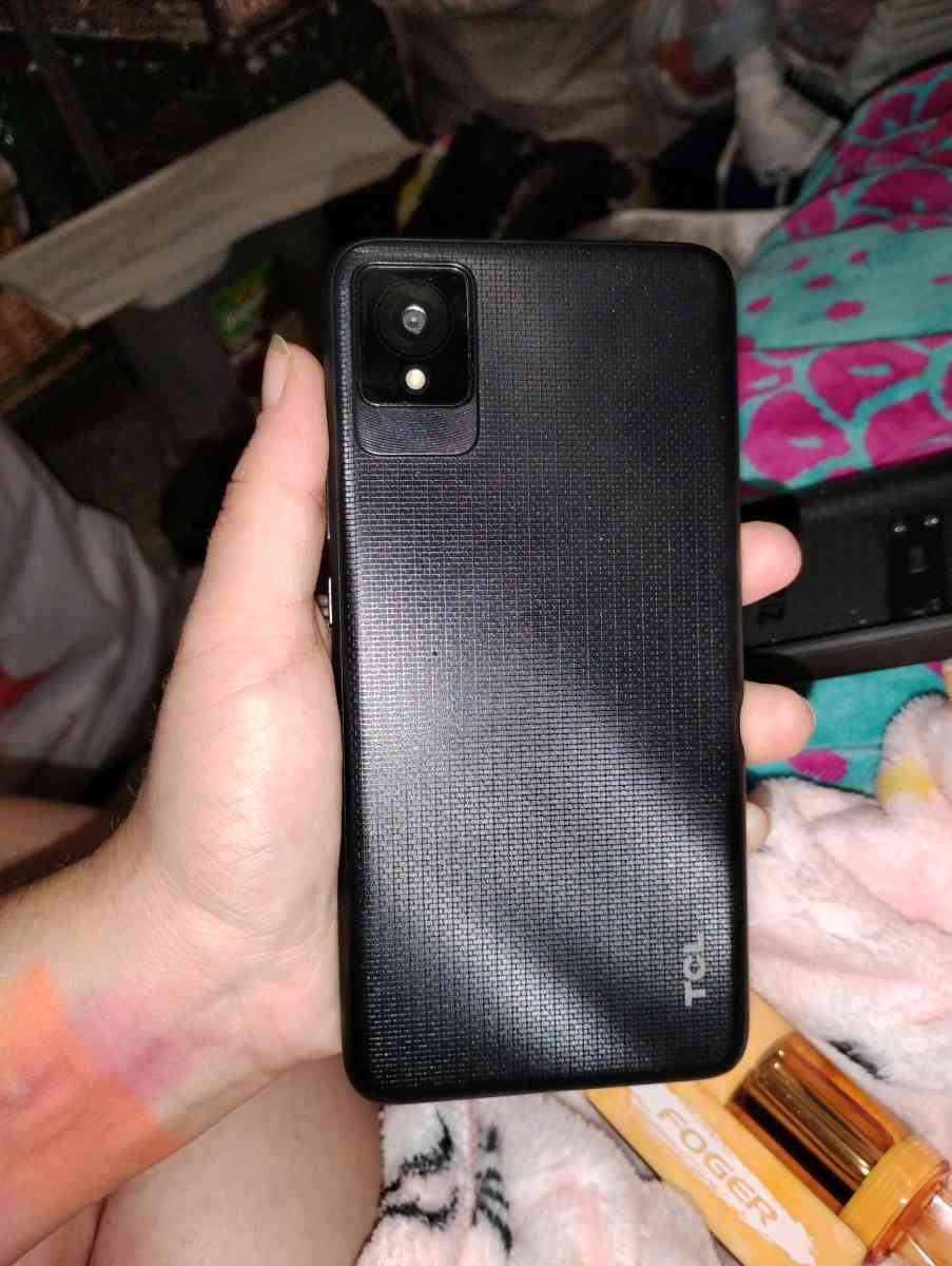 TCL K11 - Burton, Michigan - FleaMarketBay