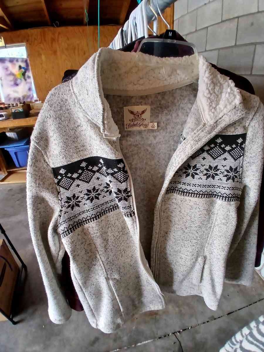 Open House and Garage sale items all must go - Louisville, Kentucky - FleaMarketBay