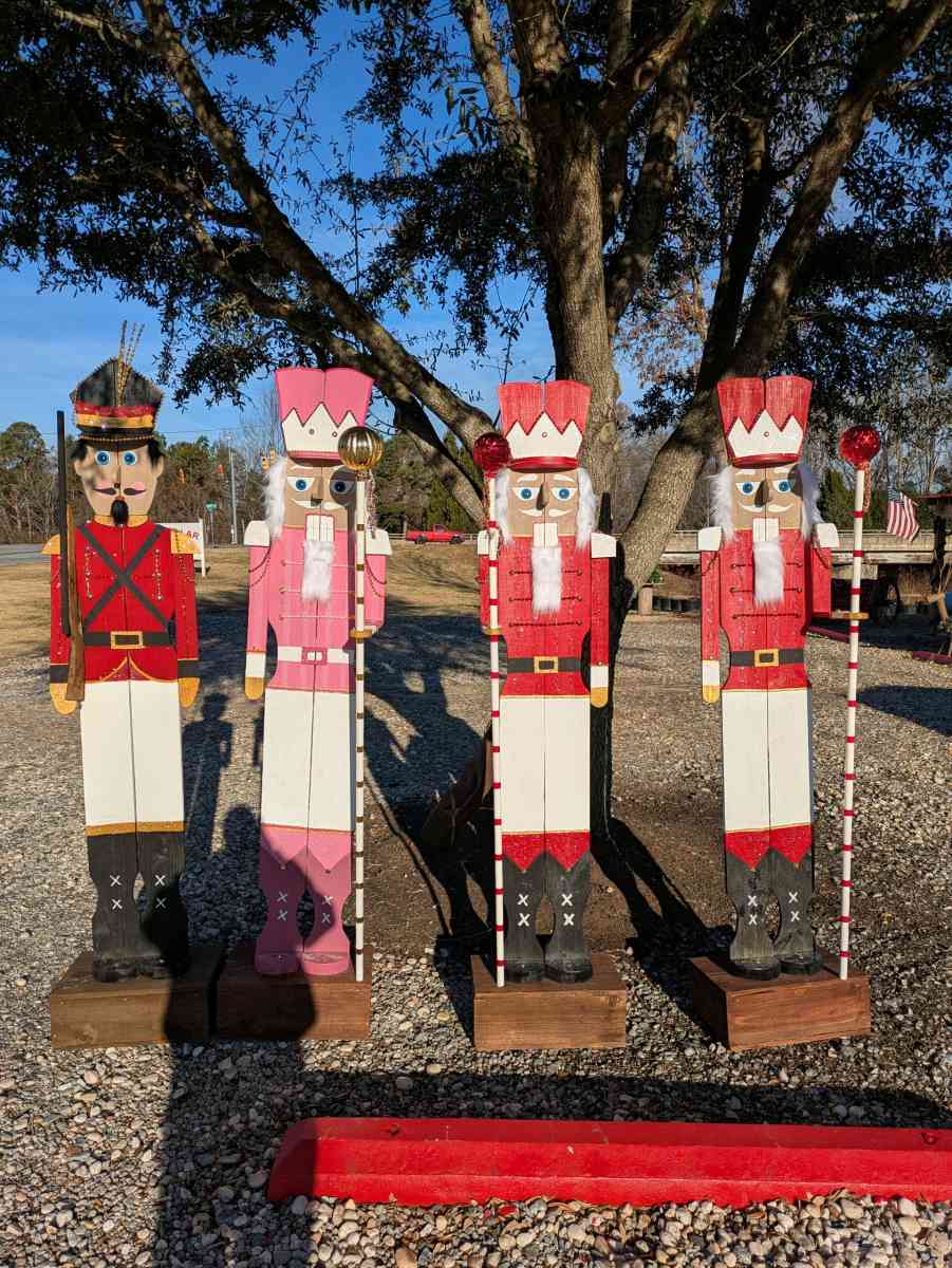handmade Christmas nutcrackers - Spartanburg, South Carolina - FleaMarketBay