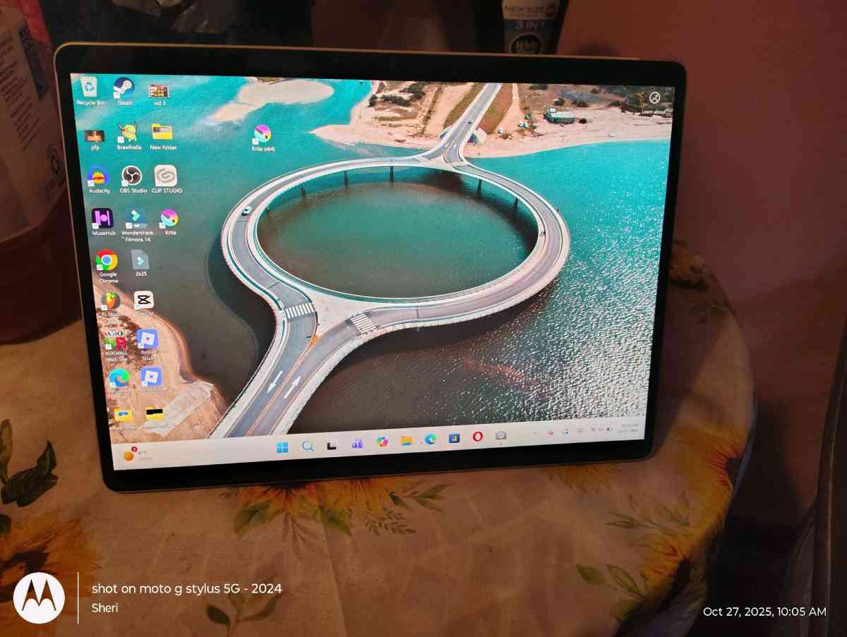 surface pro 8 - Green, Ohio