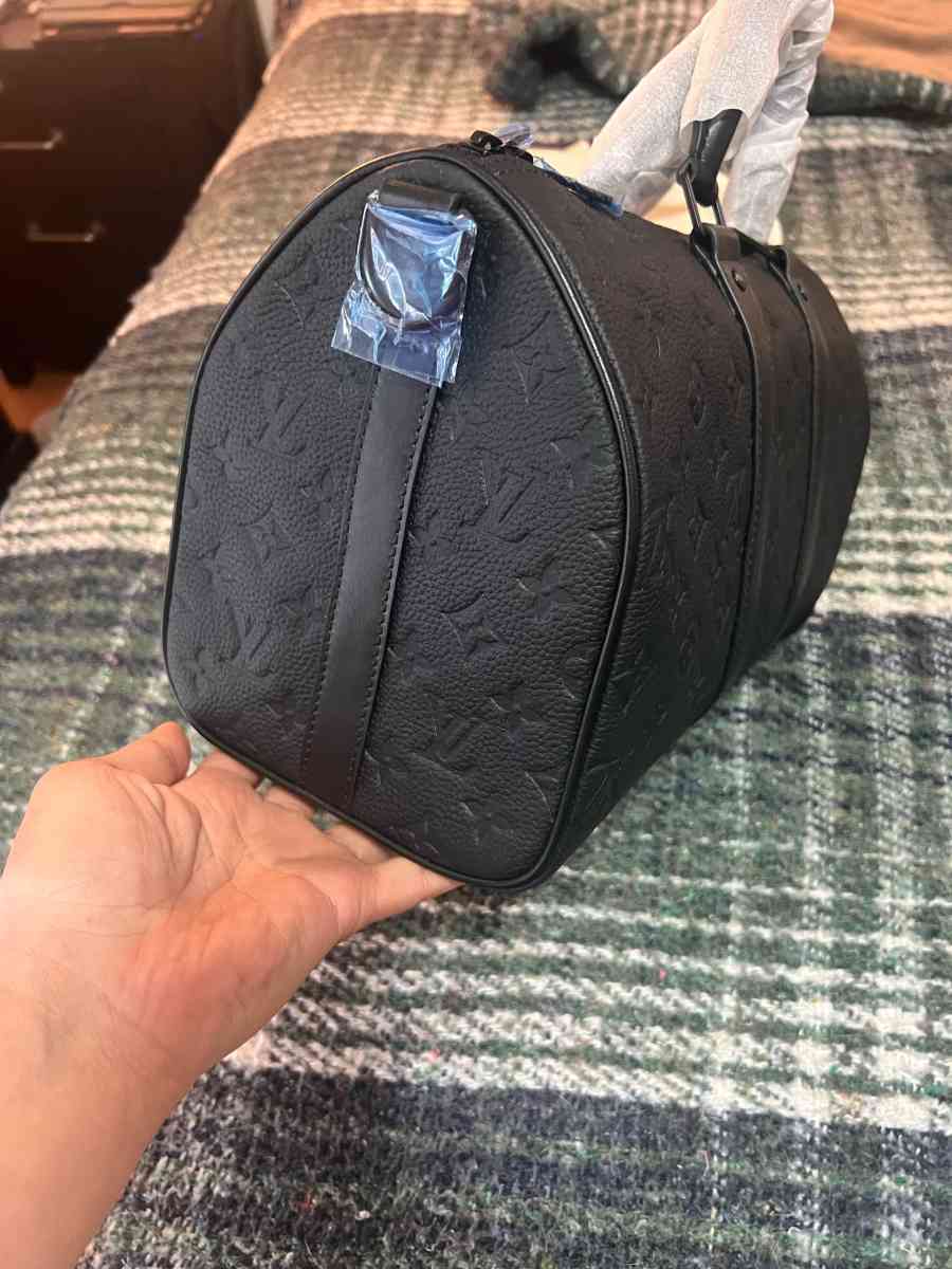 duffle bag - Oceanside, California