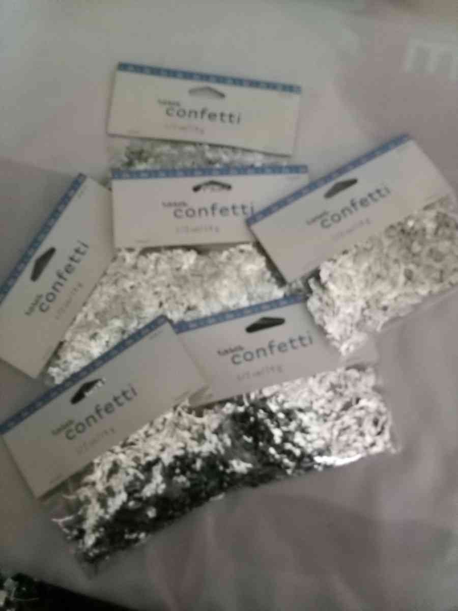 silver rose confetti x5 - Saint Joseph, Michigan - FleaMarketBay