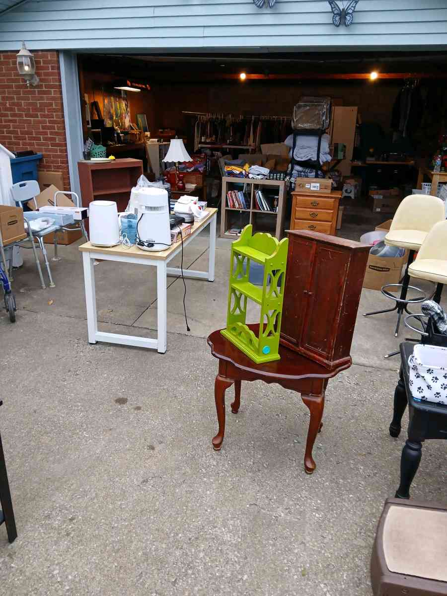 Garage Sale All Items Must Go 6703 Barbrook Road - Louisville, Kentucky - FleaMarketBay