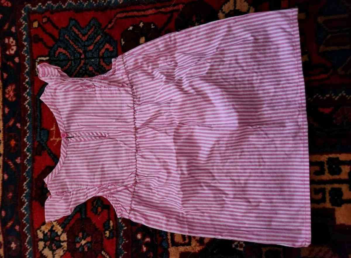 Baby stripe dress with flower accents - Savannah, Georgia - FleaMarketBay