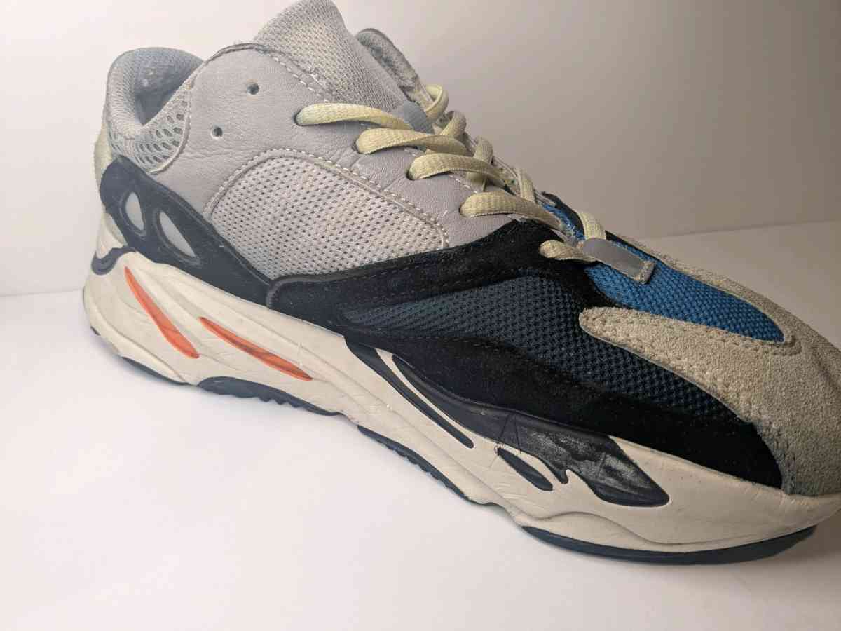 Adidas Yeezy - Avondale Estates, Georgia - FleaMarketBay