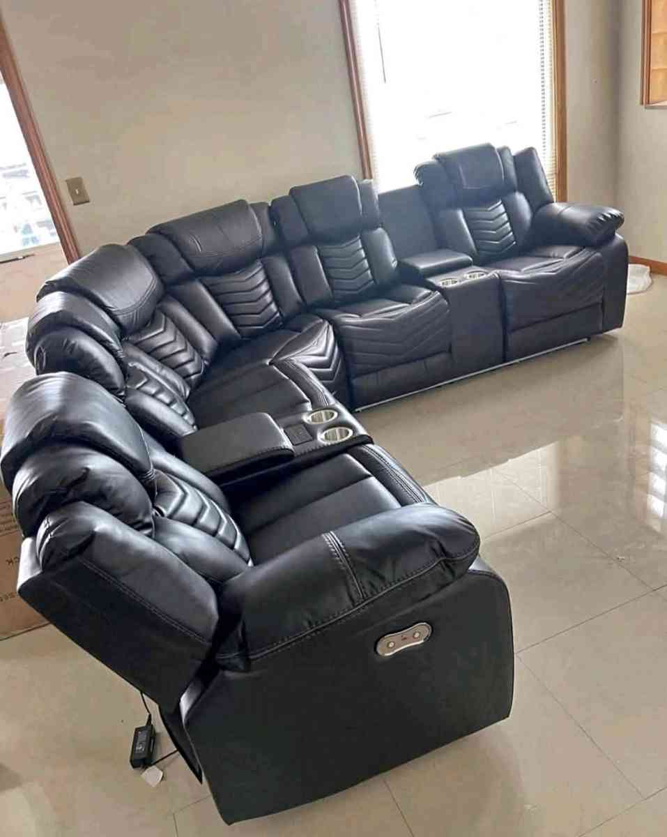 Electric Reclining Sectional Super offer - North Miami Beach, Florida