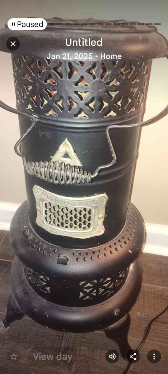 Vintage Perfection Smokeless Oil Heater - Dover, Pennsylvania