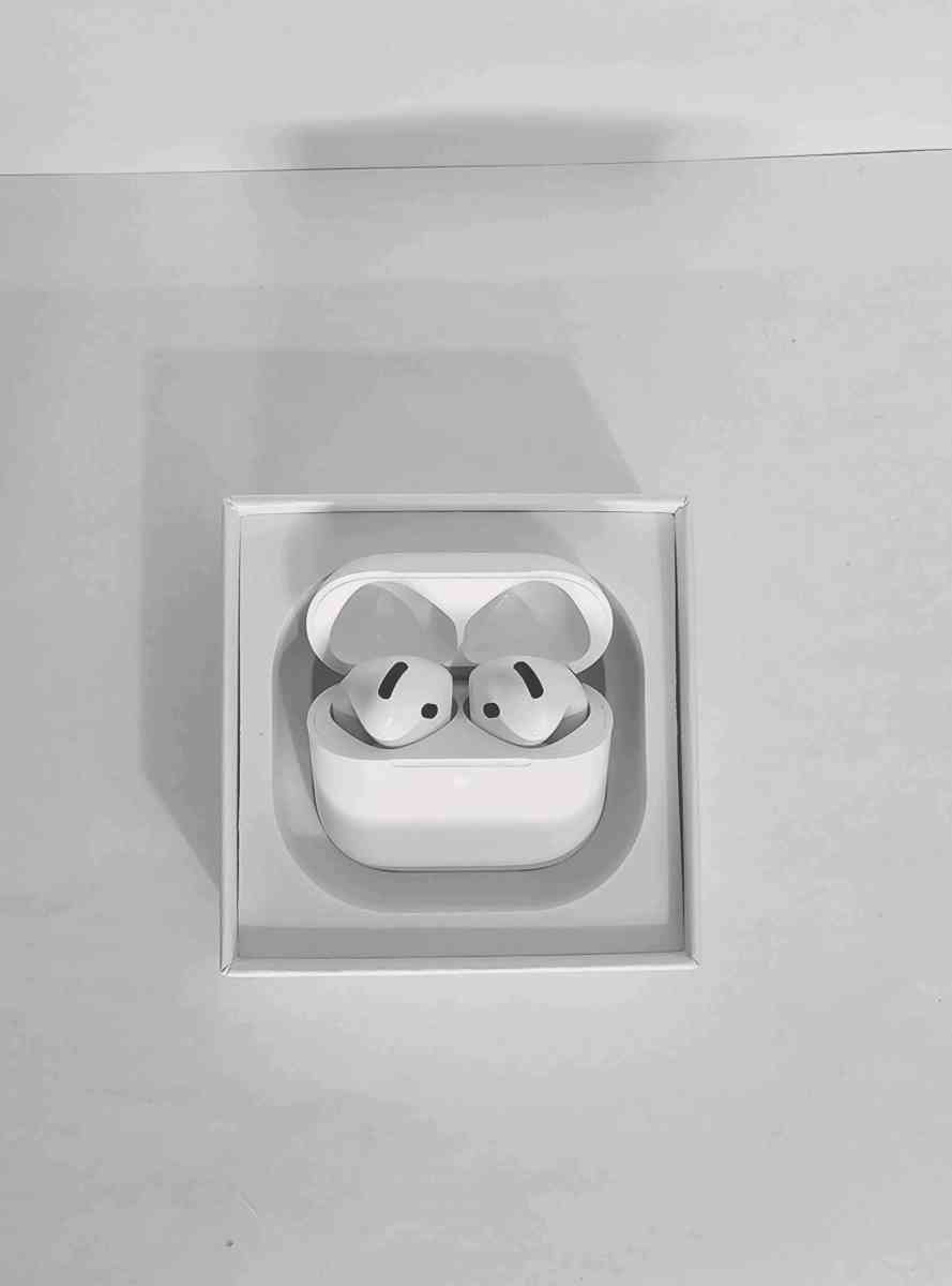 AirPods 4 ANC - El Paso, Texas - FleaMarketBay