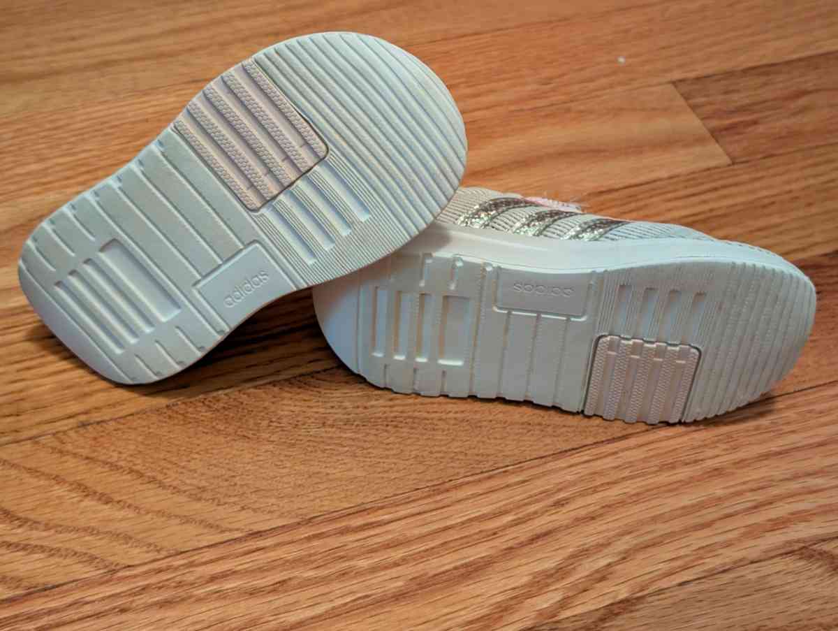 Adidas toddler shoes - Savannah, Georgia - FleaMarketBay