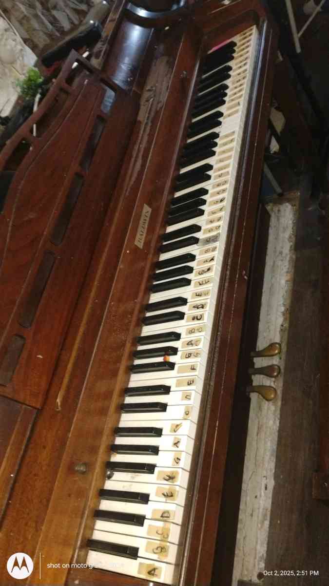 Baldwin Piano - San Antonio, Texas - FleaMarketBay