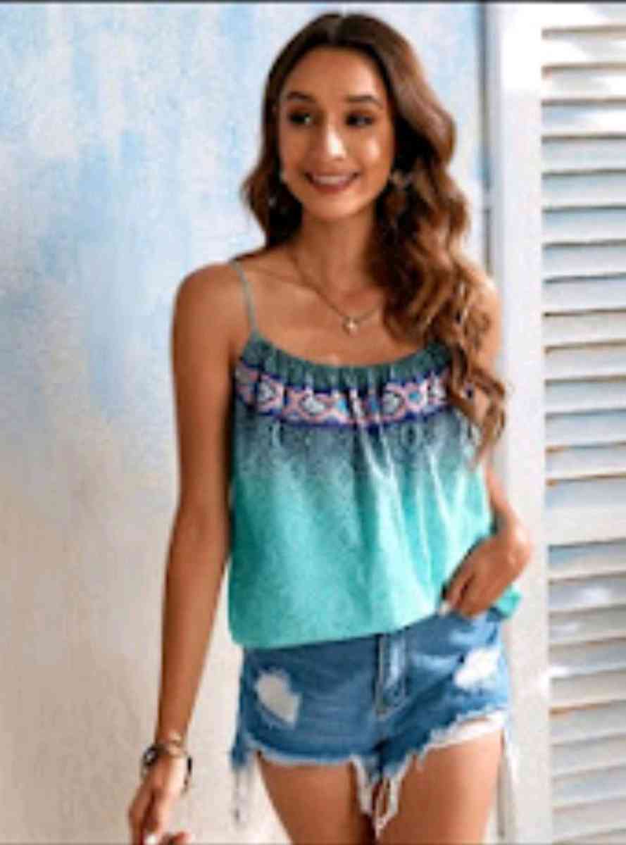 NEW BLUE TEAL LOOSE FITTING WOMENS SMALL CAMI TANK TOP - Elysburg, Pennsylvania