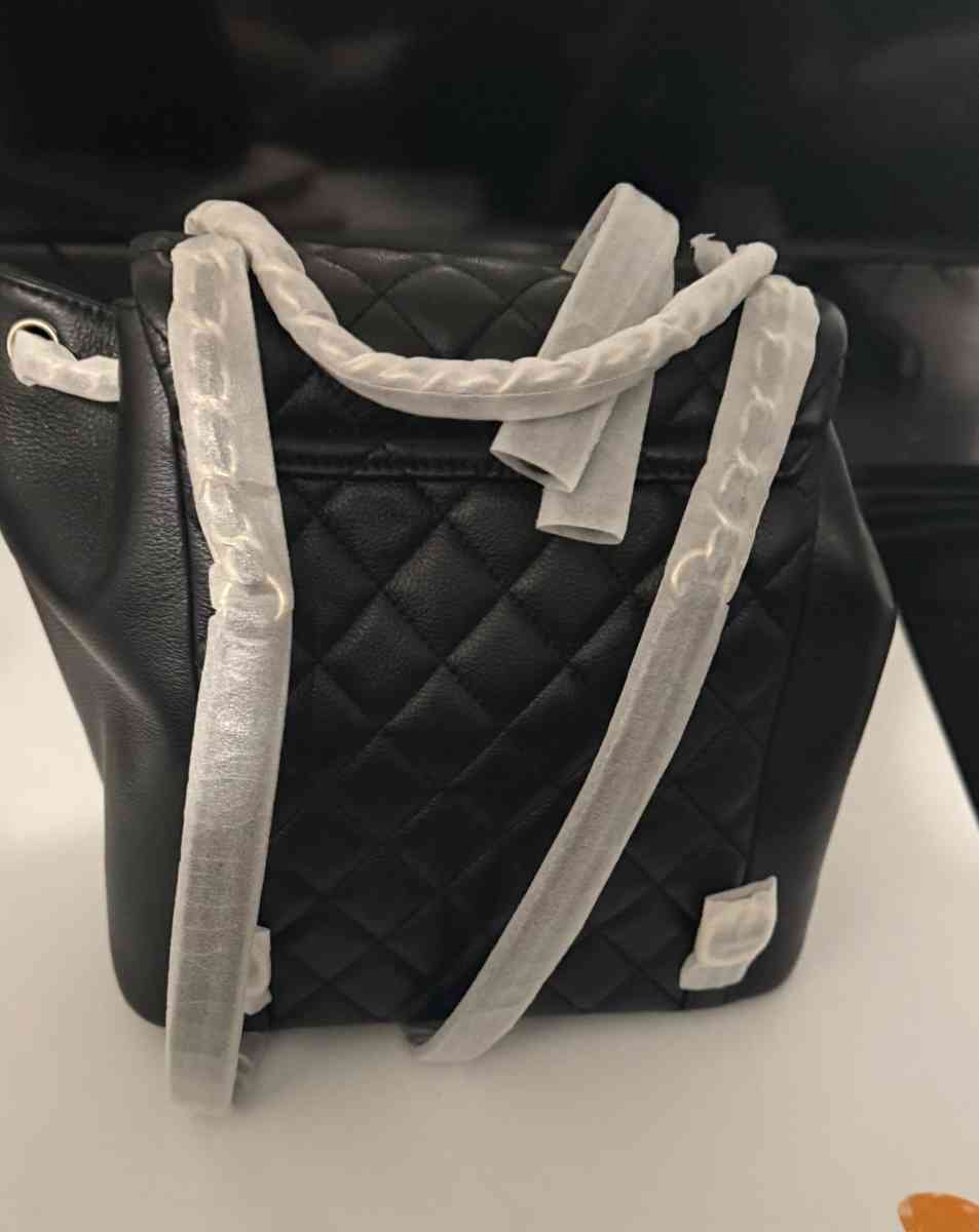 Brand new leather luxury backpack - Los Angeles, California - FleaMarketBay