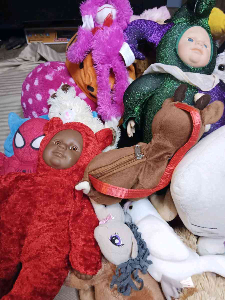 Stuff Animals - Mobile, Alabama - FleaMarketBay