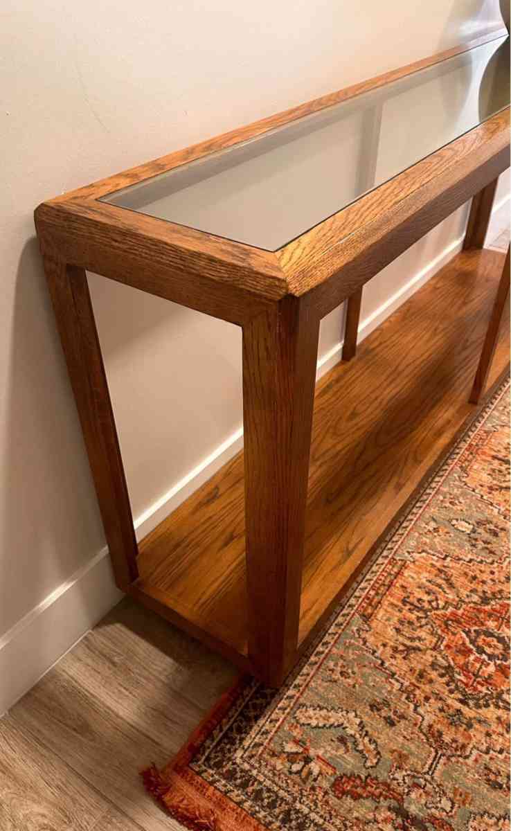 Sherrill Furniture Brand Solid Wood Glass Hallway Consul - Palm Beach, Florida - FleaMarketBay