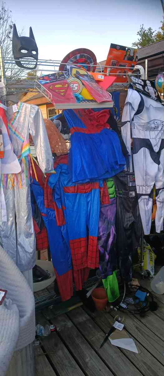 Halloween costumes - Kokomo, Indiana