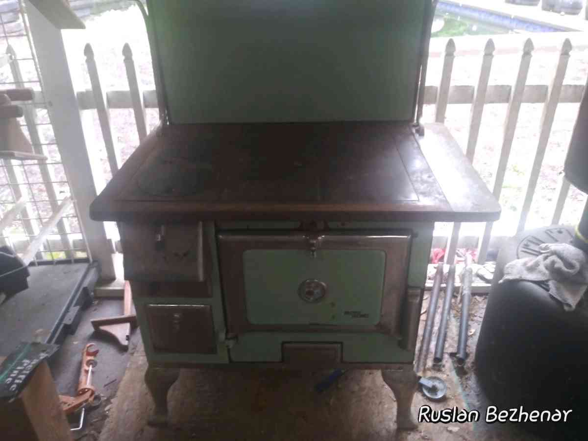 wood burning kitchen stove - Olympia, Washington - FleaMarketBay